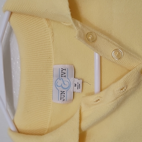 Francesca's Women's Lea Button Front Polo Yellow Crop Sweater - Picture 4 of 8